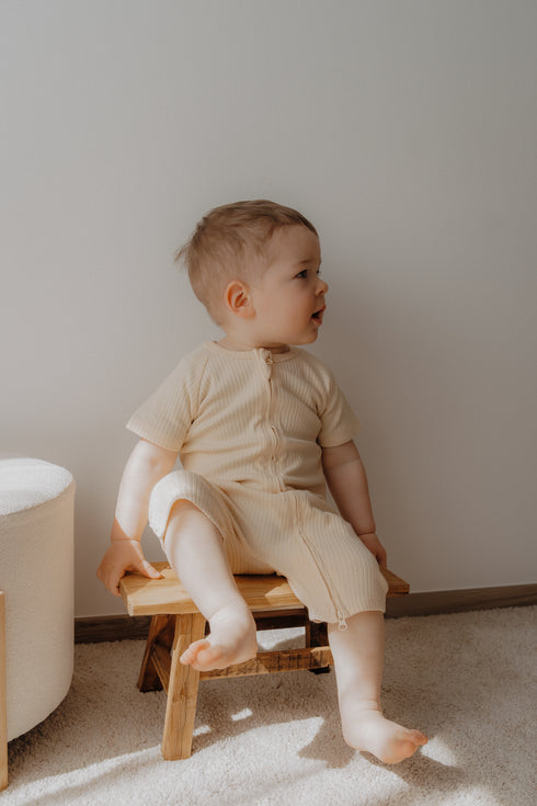 Kurzer Schlafanzug - gerippter Stoff