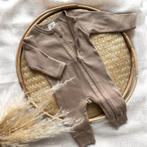 Multifunktionaler Schlafanzug - gerippter Stoff