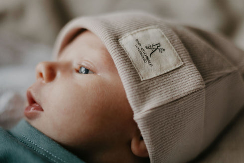 Mütze (fein gerippter Stoff)